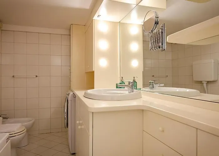 Apartment Casetta Falegnami, Nel Cuore Del Centro Storico